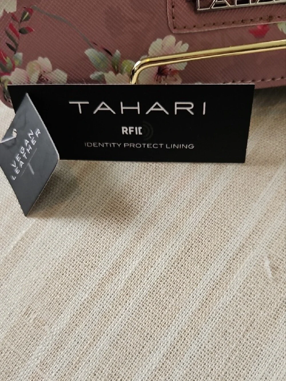 NWT Tahari Dusty Pink Floral Wallet with Matching Mirror